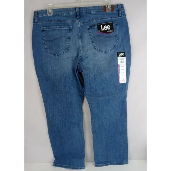 NWT Lee Straight Leg Regular Fit Distressed Whiskered Jeans Size 18P Inseam 25" - Picture 3 of 11